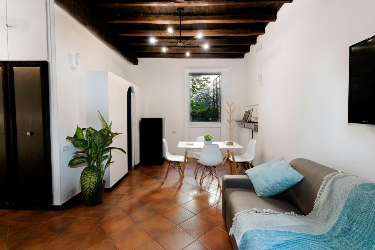 Quiet Trevi Fountain Apartment With Patio And Backyard Roma Exterior foto